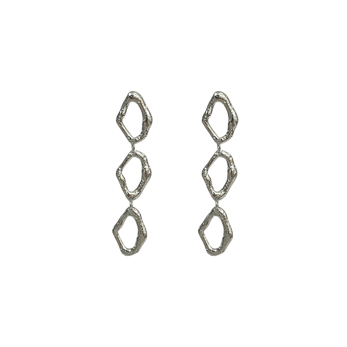 Pendientes Rocosos Plateados