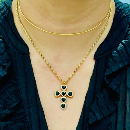 Collar cruz  black love