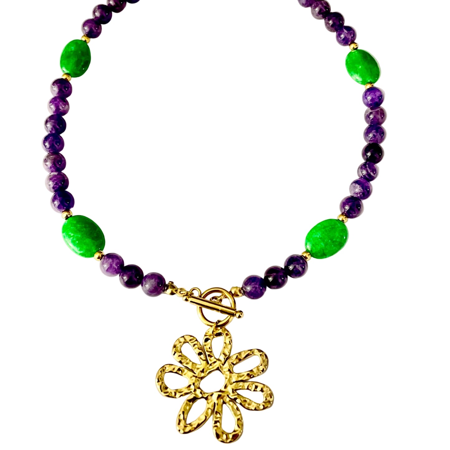 Collar violeta