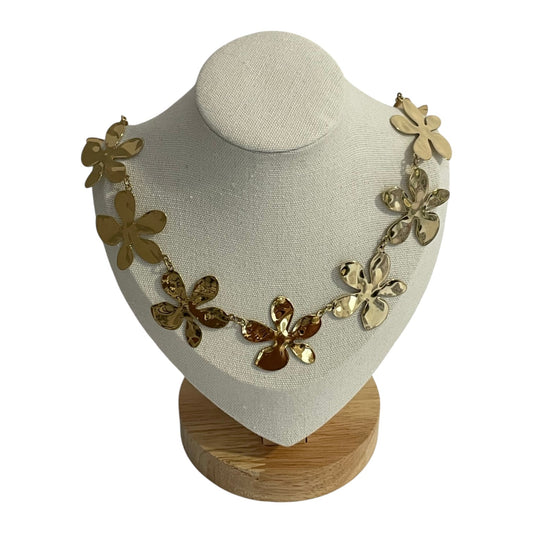 Collar Floral Dorado