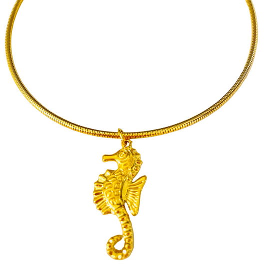 Collar caballito de mar de acero inoxidable