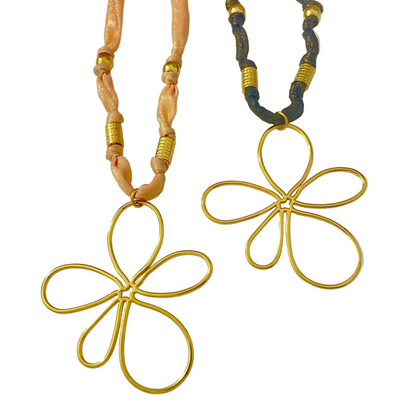 Collar Flora