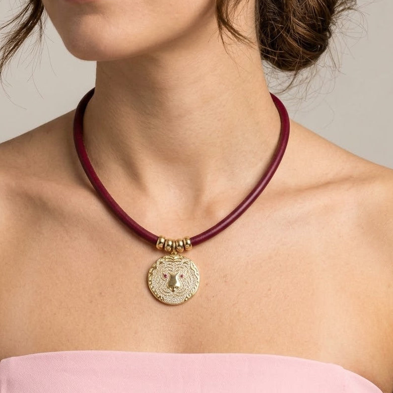 Collar  tiger burdeos